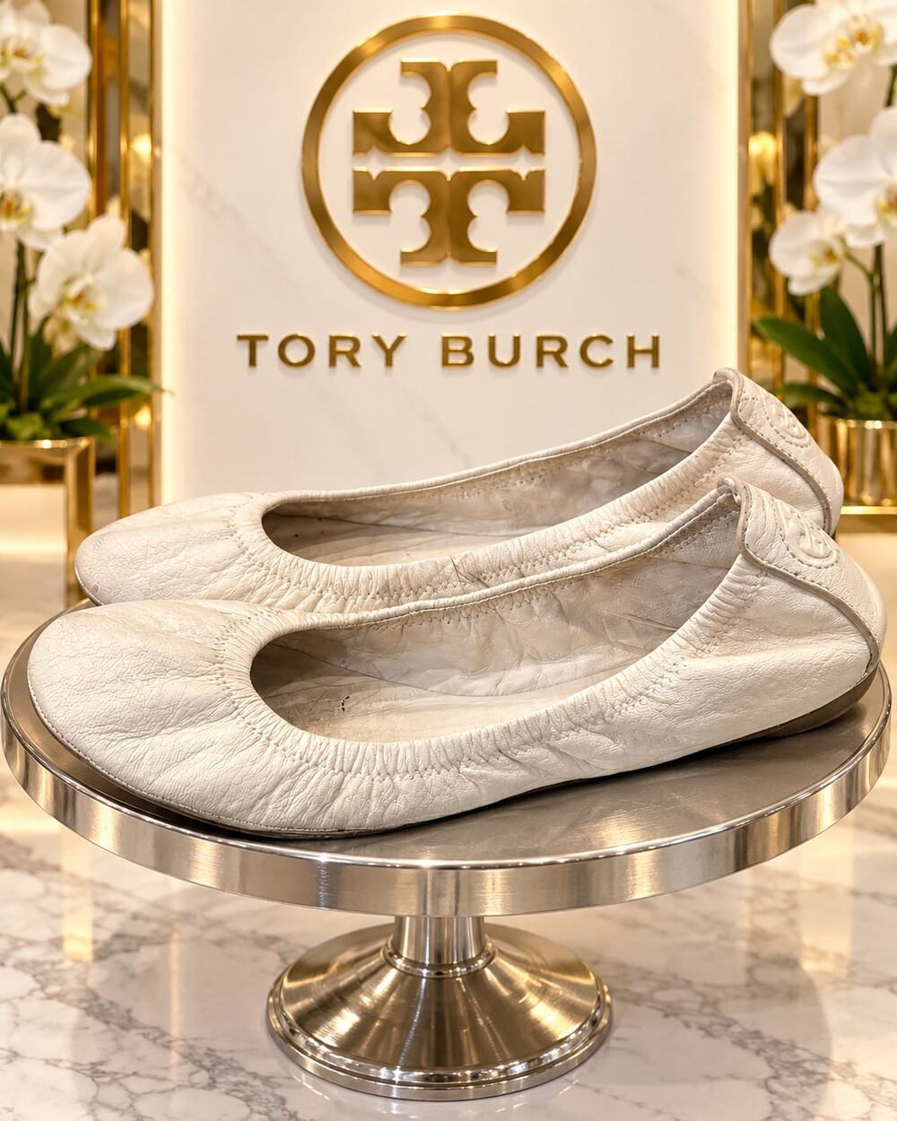Tory Burch Eddie Off White Cream Leather Ballet Flats Size 6.5